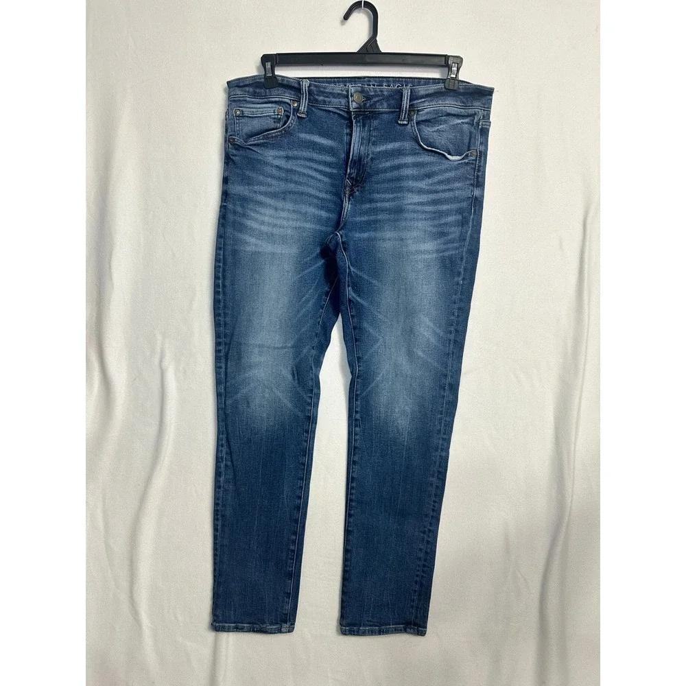 American Eagle AirFlex+ Athletic Fit Jeans Mens 36x32 Medium Wash Blue‎ Denim